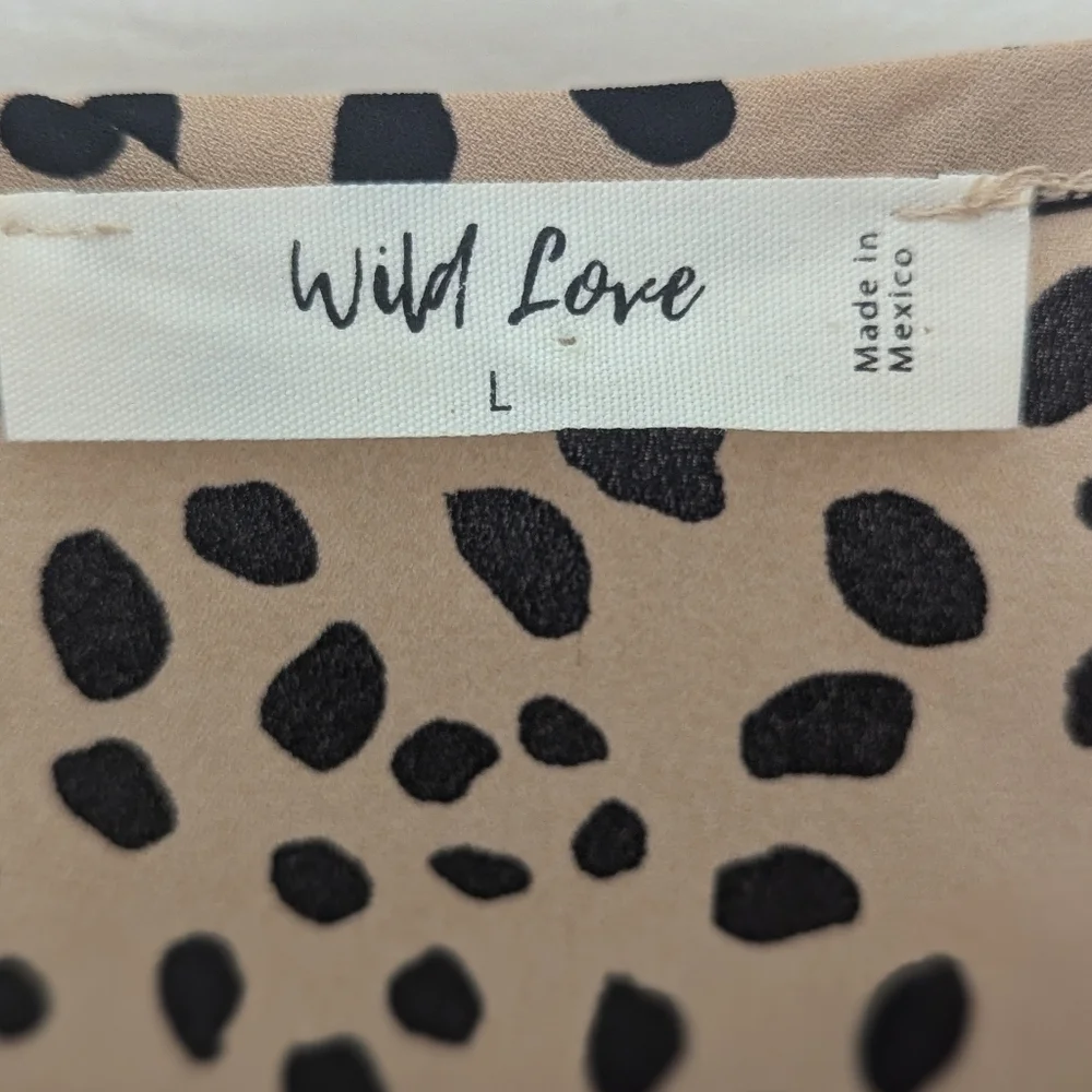 Wild Love Beige and black Elastic Waist Blouse size Large - Picture 4 of 7